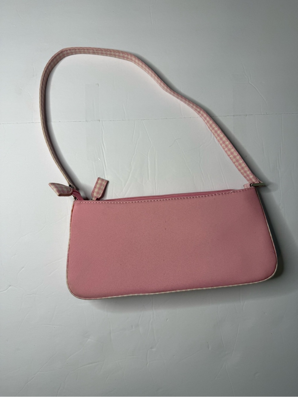 Duke Pink Shoulder Bag with Silver 'D' Accent - Picture 2 of 6
